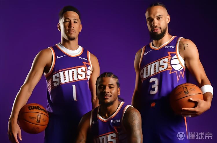 狄龙：我和布克、格林会找到平衡，我们三个都是很棒的得分手