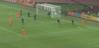 欧联杯022：里昂VS前进之鹰比分预测，里昂回到主场望重回胜轨